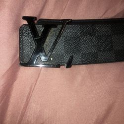 Louis Vuitton Belt (used) for Sale in Chula Vista, - OfferUp