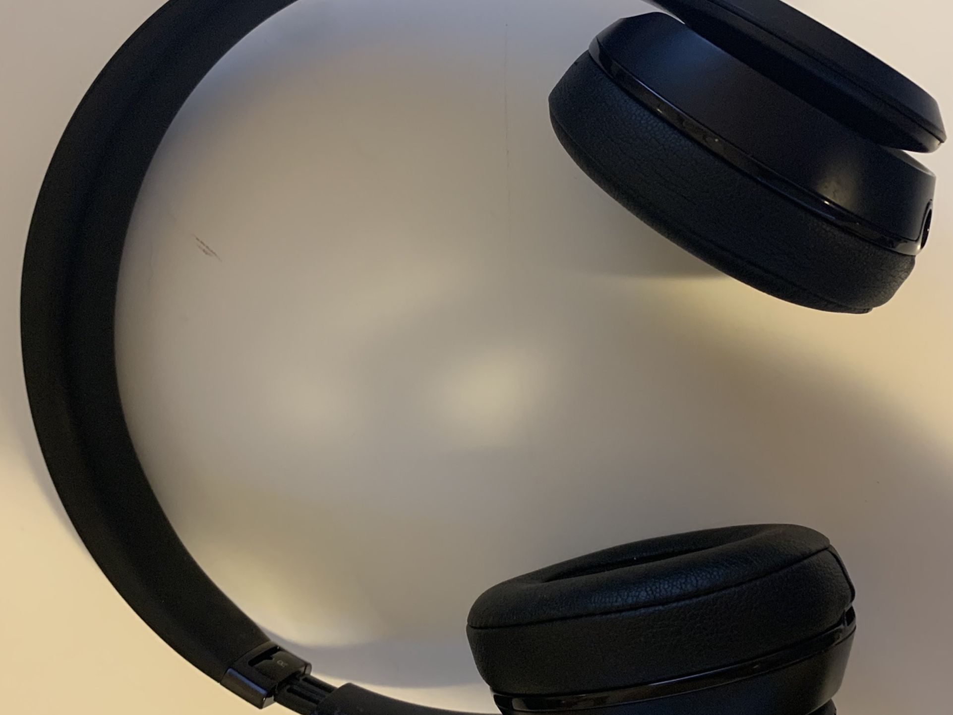 Beats Solo 3 Headphones