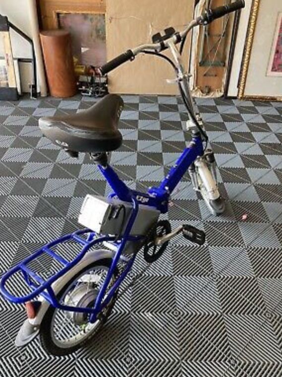 Ezip  Electric Scooter/Folding Bike/Moped Cycle Motorized Bike Ready to Ride!