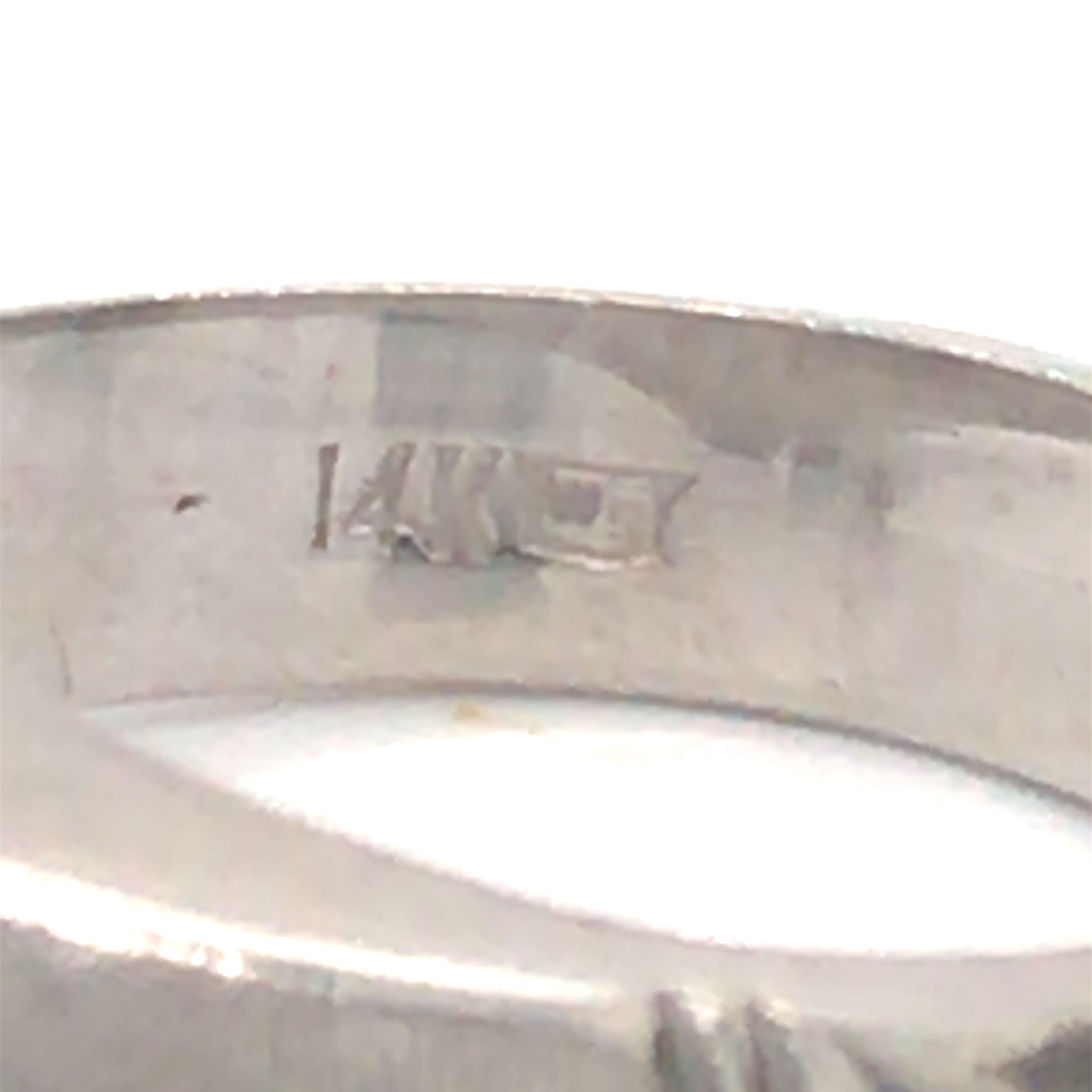 Moonstone Ring With Florentine Style Engravings In Solid 14k White Gold Size 9