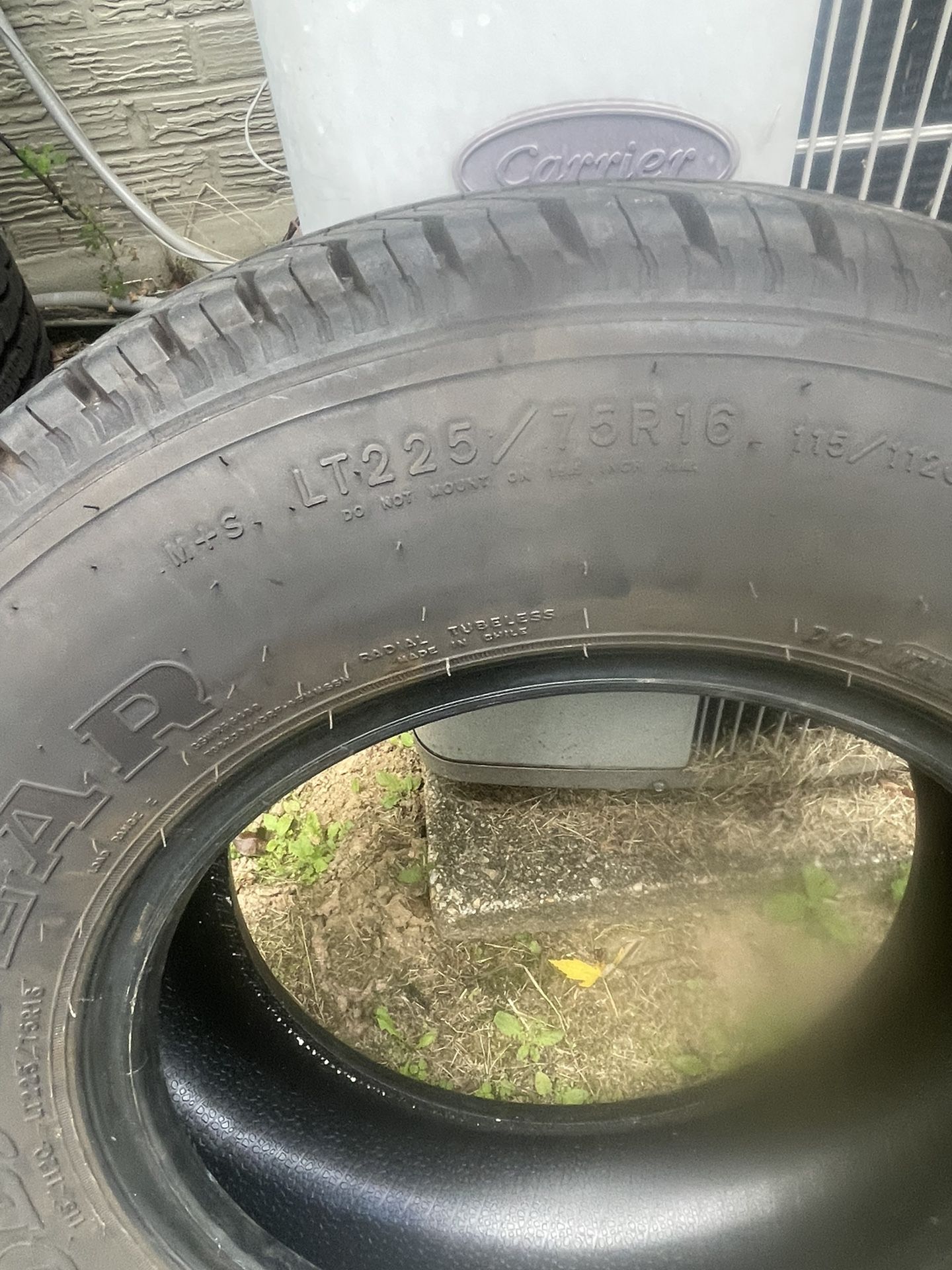 Used tire 
