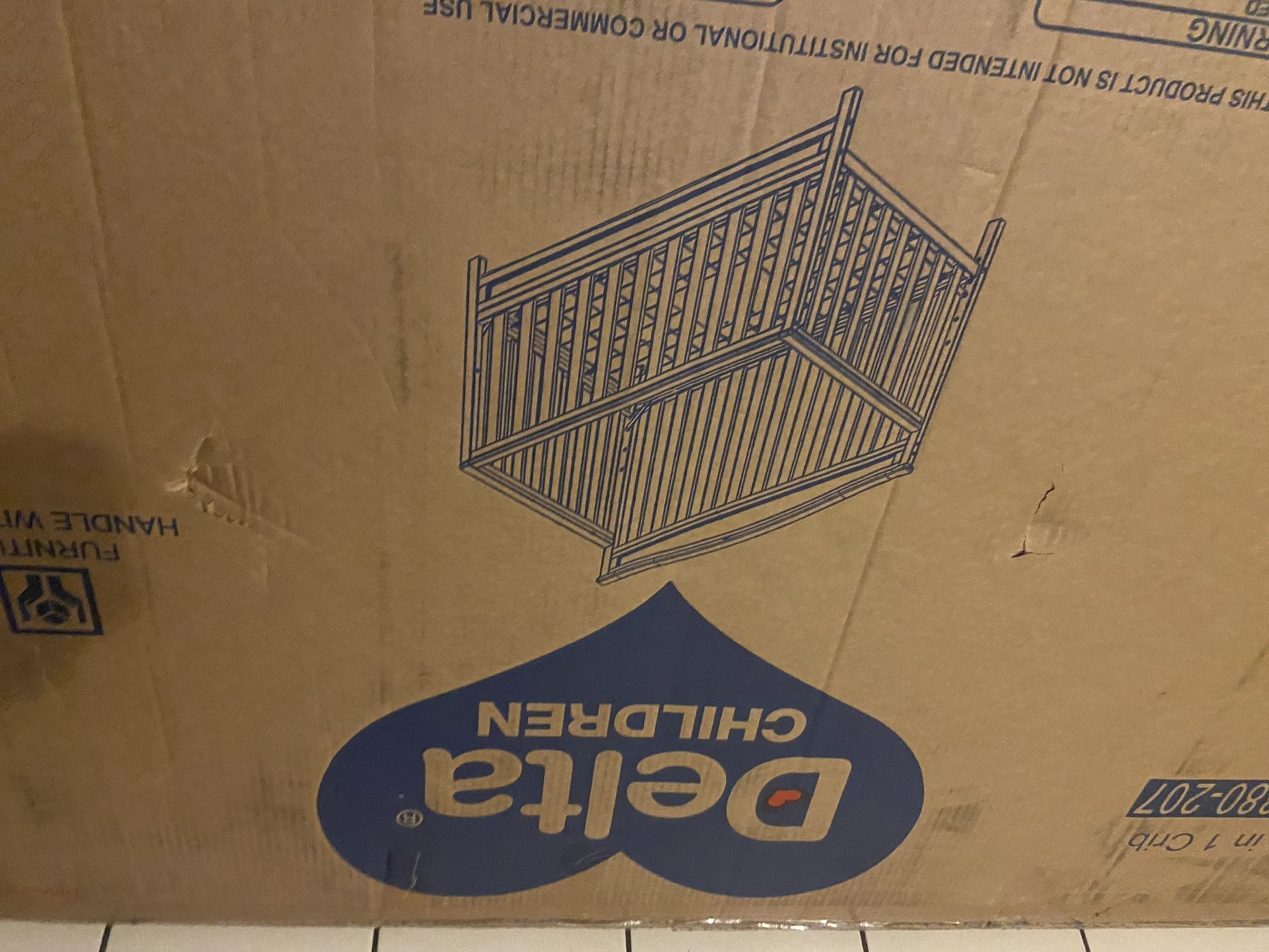 Delta 4 In 1 Crib