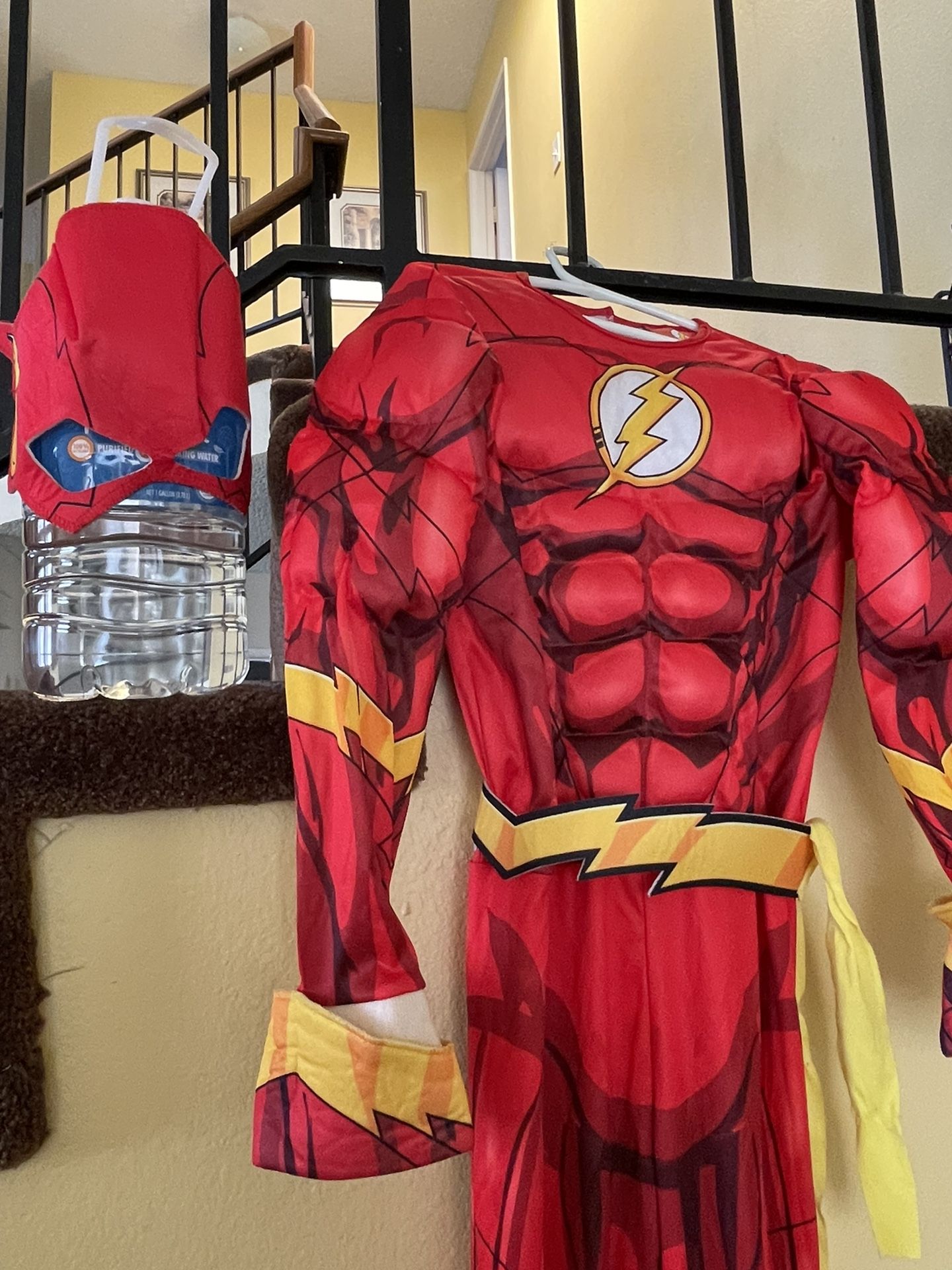 Flash Costume,Belt,and Mask For $15 Size : Medium Kids