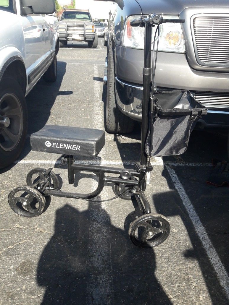 Elenker Foldable Knee Scooter New