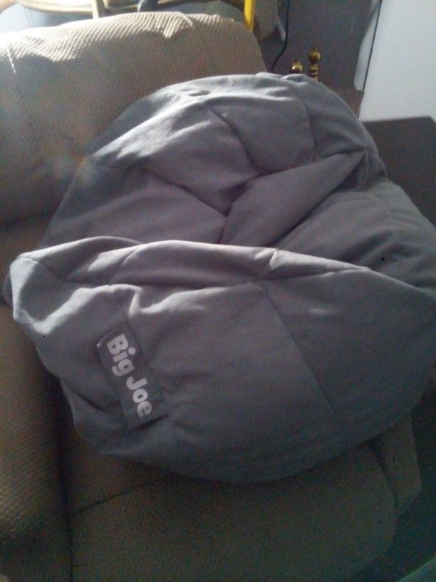 2 Brandnew Big Joe Bean Bags ) Must Sell