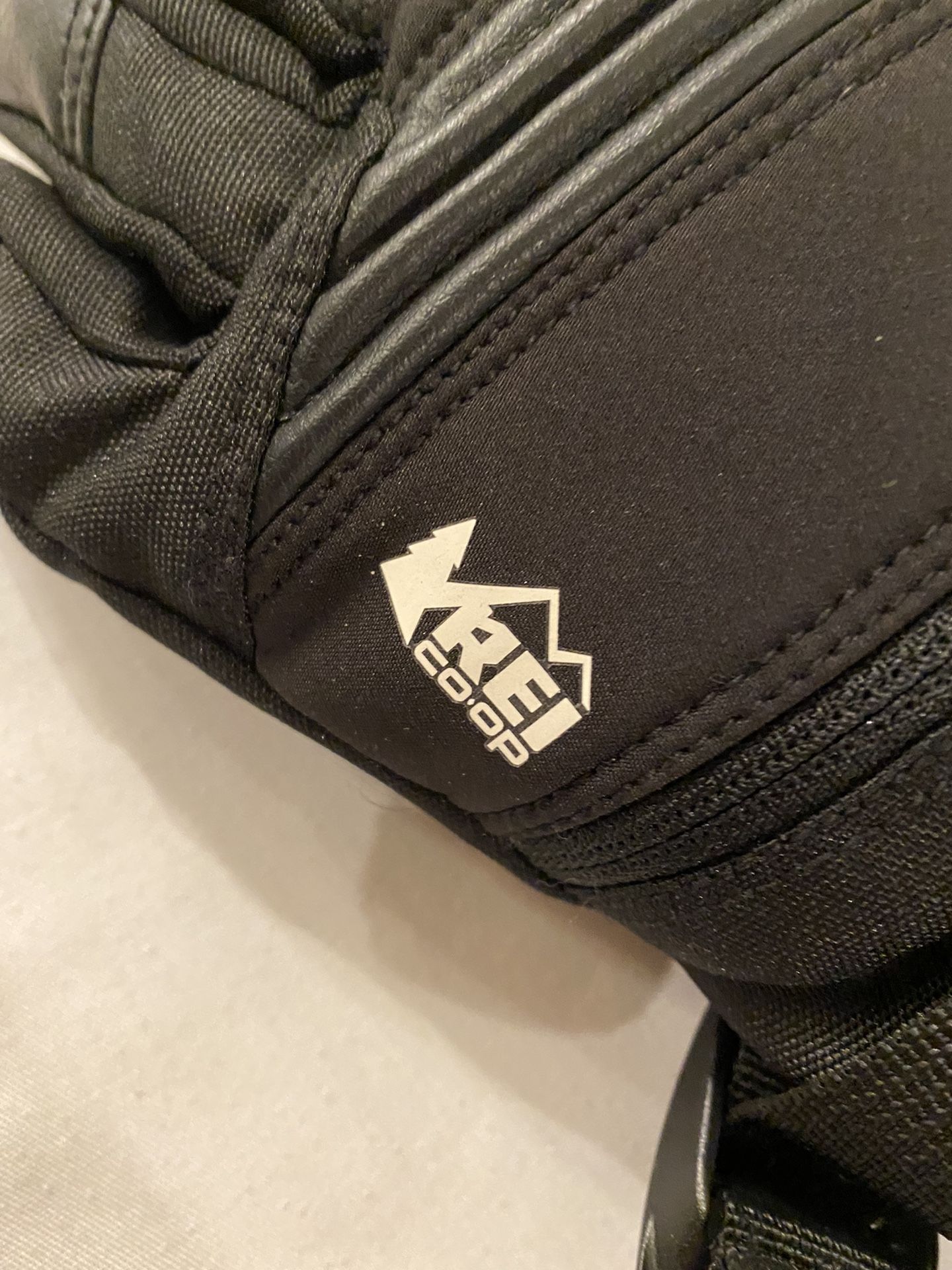 REI Kids Ski Gloves Size M