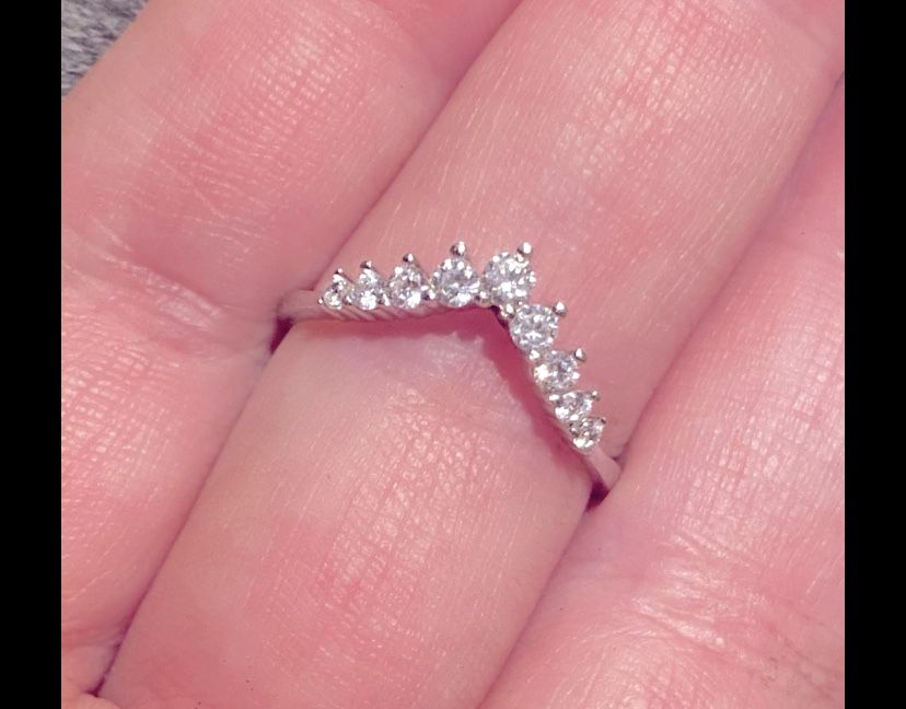 V Shape Diamond Half Eternity Silver Band S925 Sz 6,7,8
