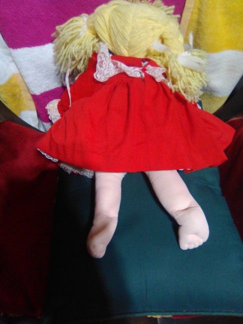 1985 Susie Moppet Talking Doll