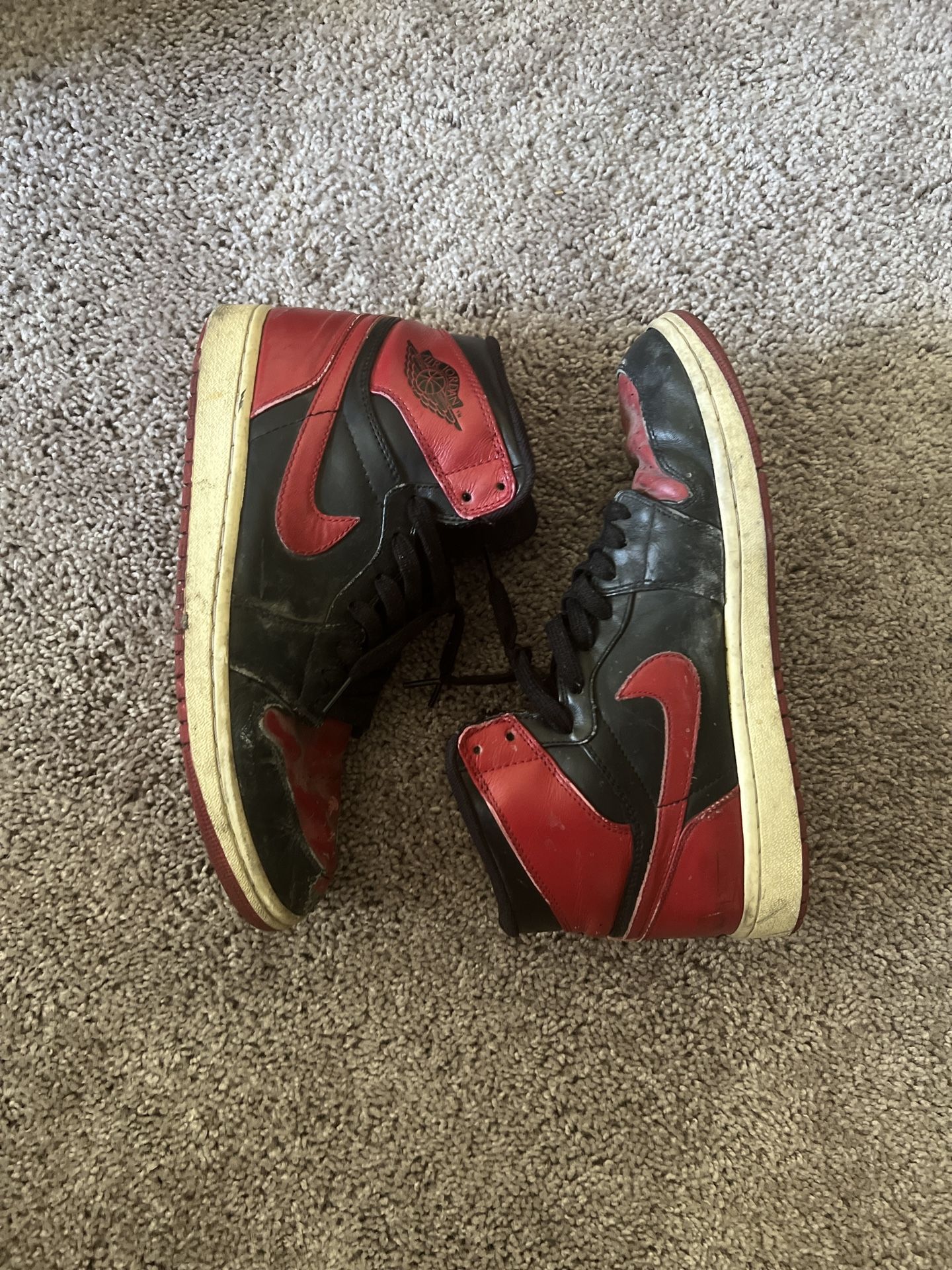 2009 Jordan Bred 1’s Beaters