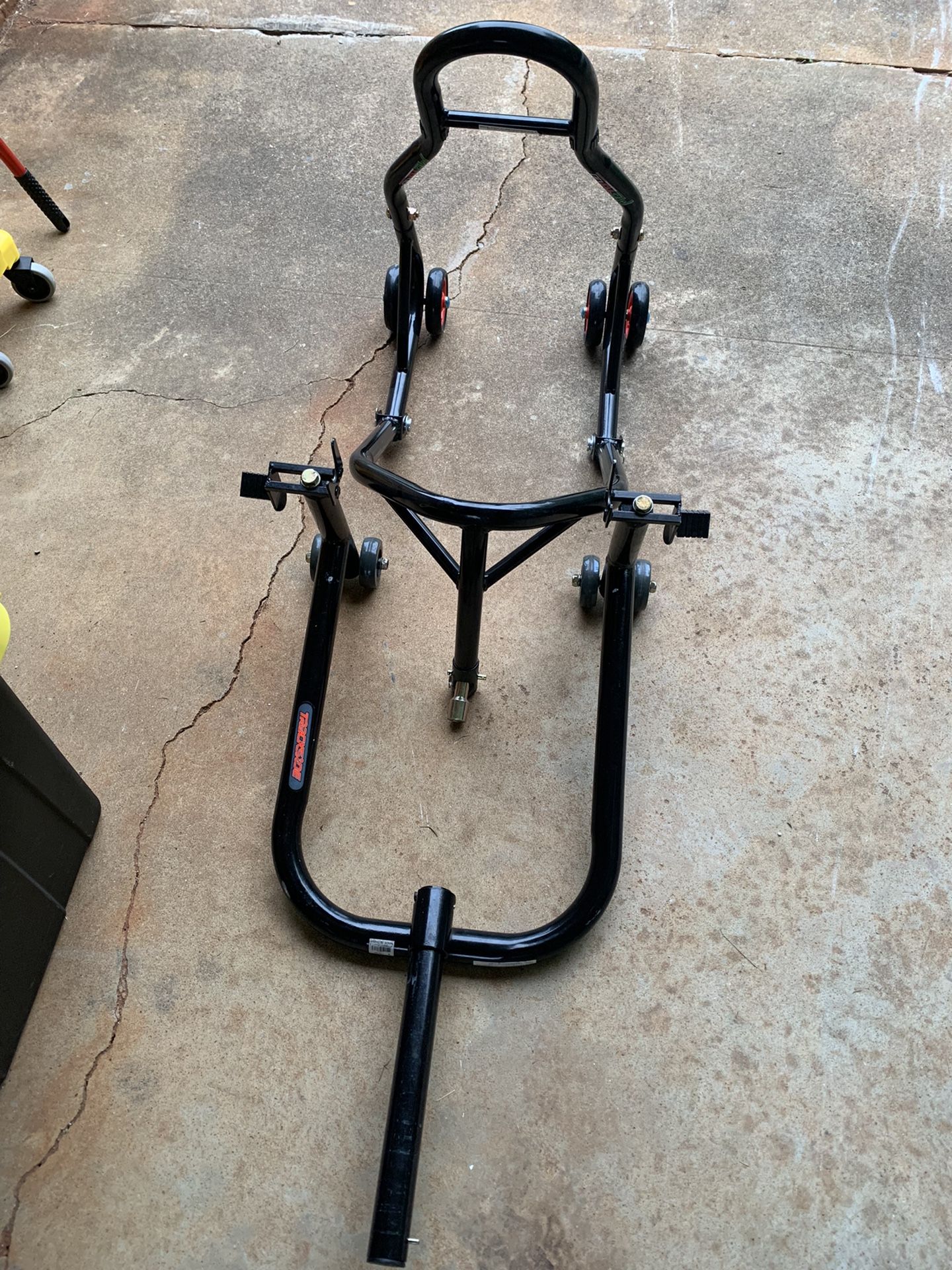 Front And Rear Stands