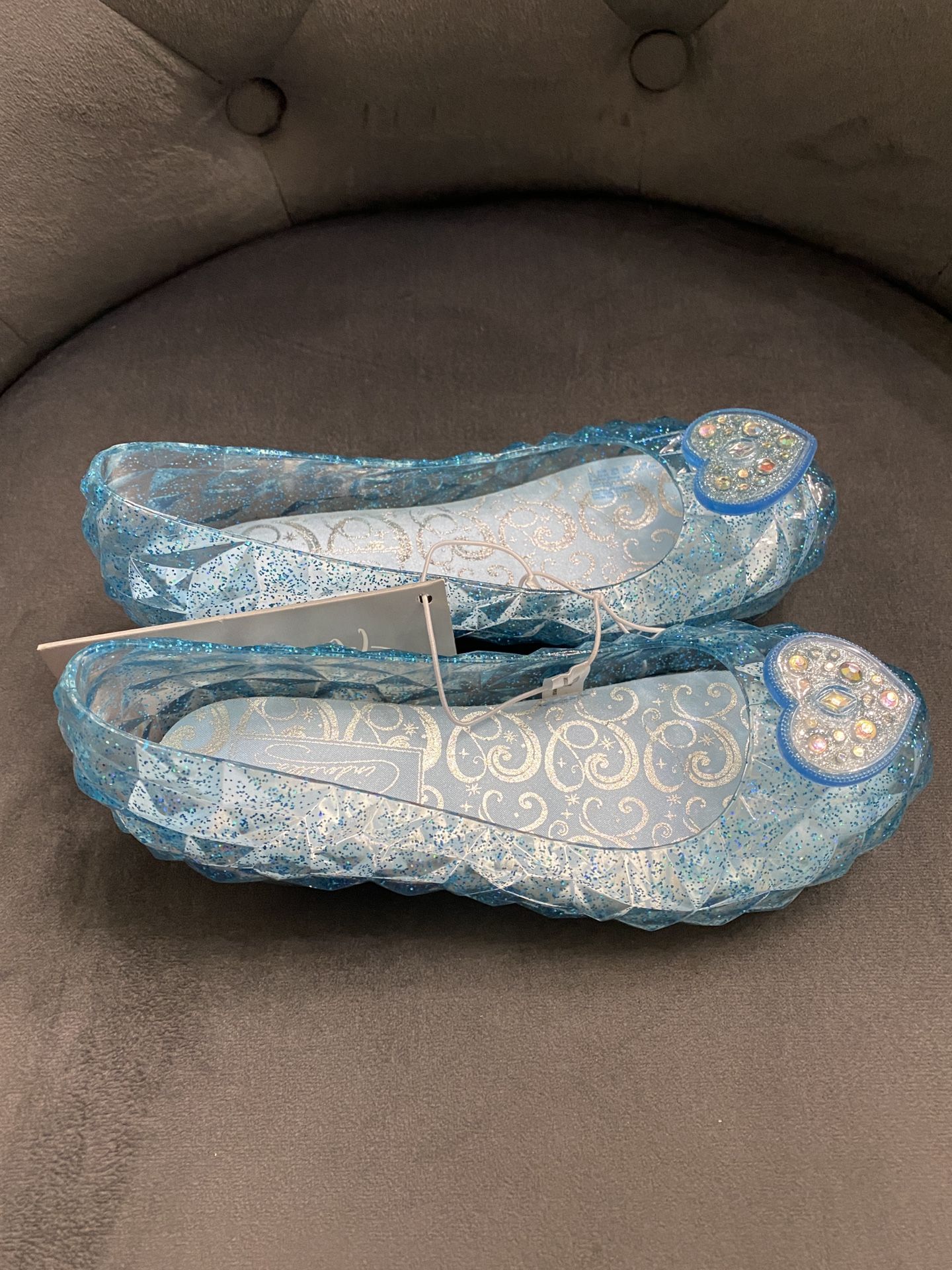 Disney Cinderella Light-Up Costume Shoes Slippers Kids Size 2