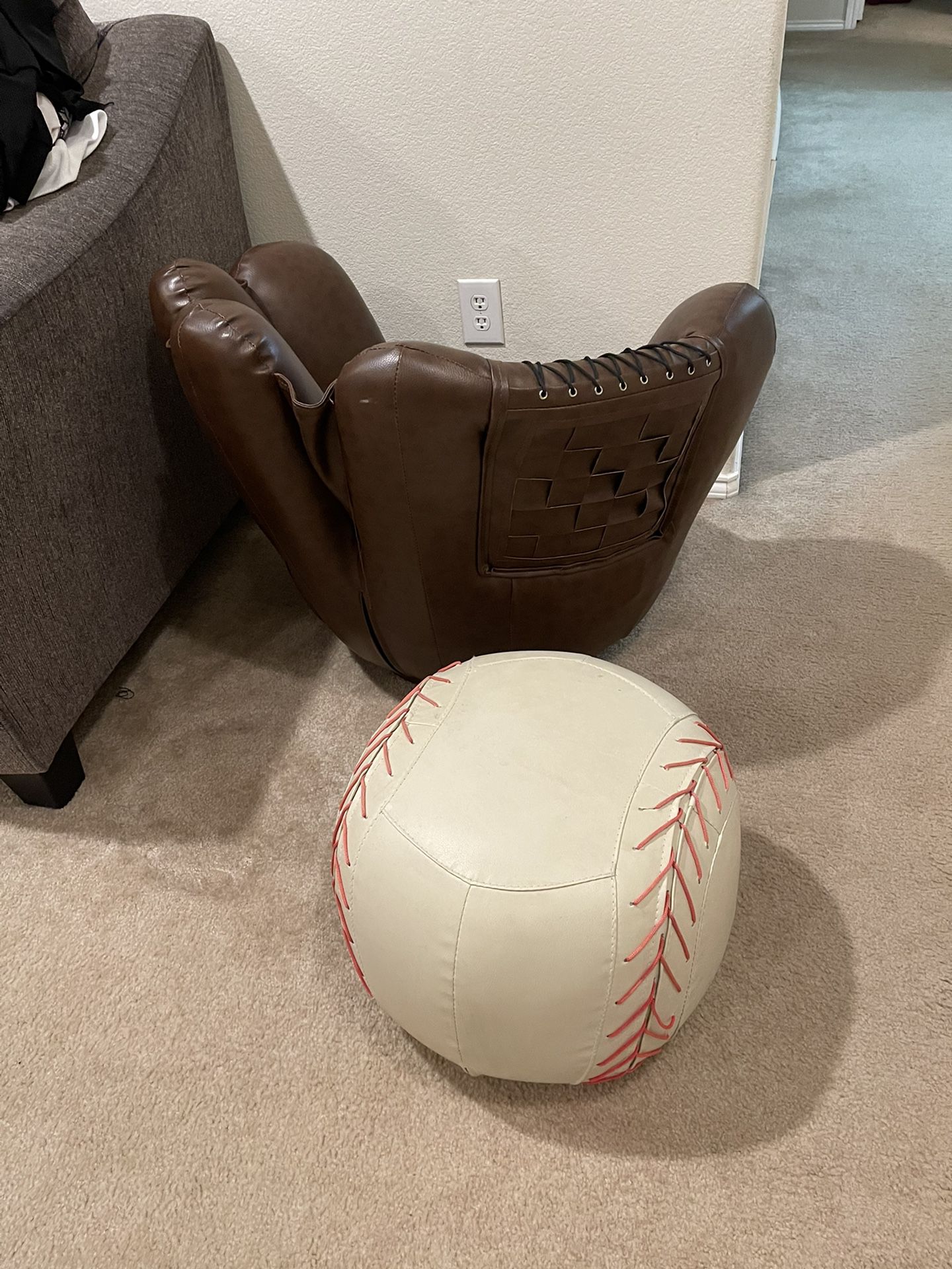 Baseball Glove Swivel Chair With Footstool