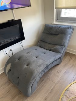 Lounge Chair For Sale  Thumbnail