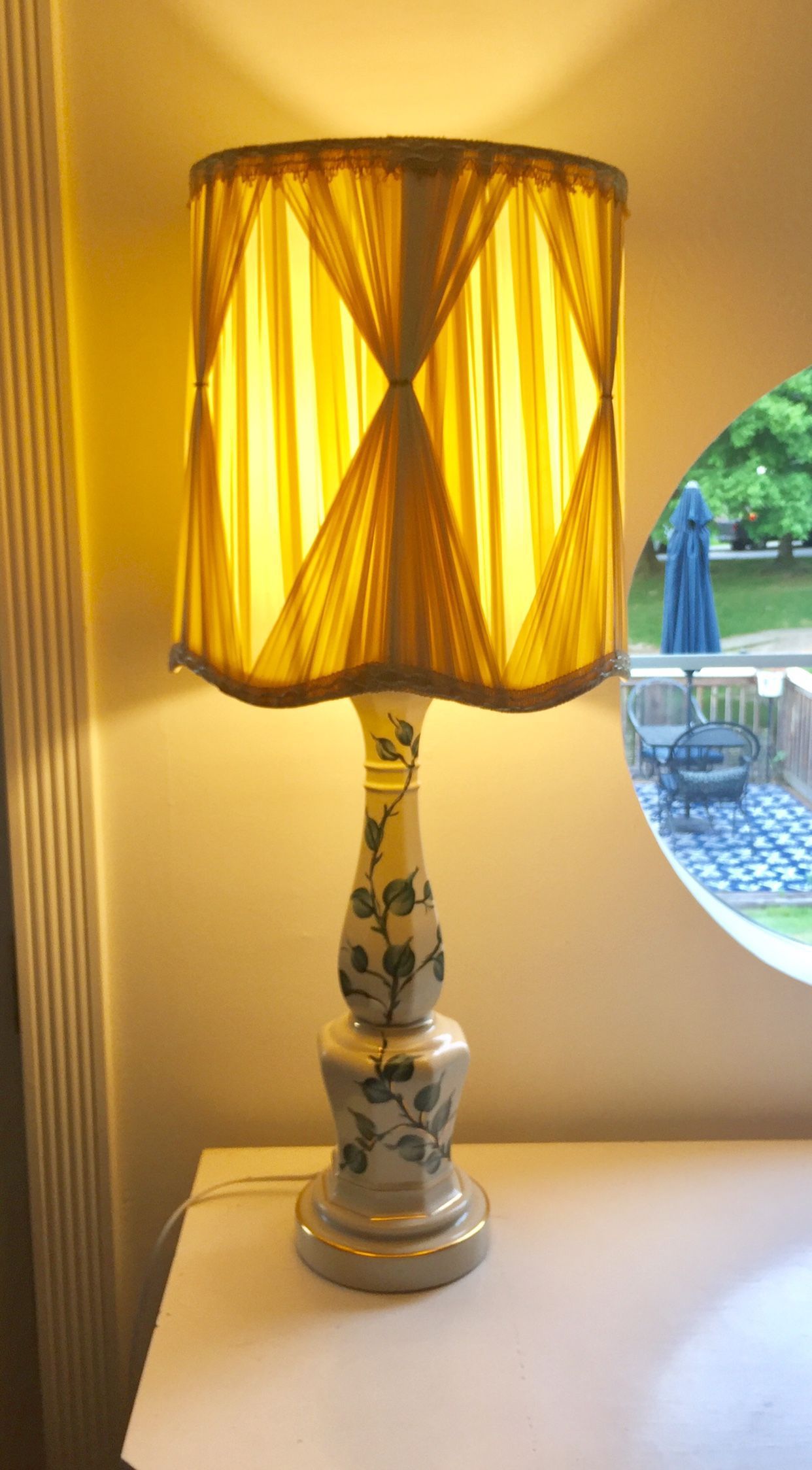 1960’s Off White w/ Trailing Green Ivy  Design & Hollywood Regency Shade 