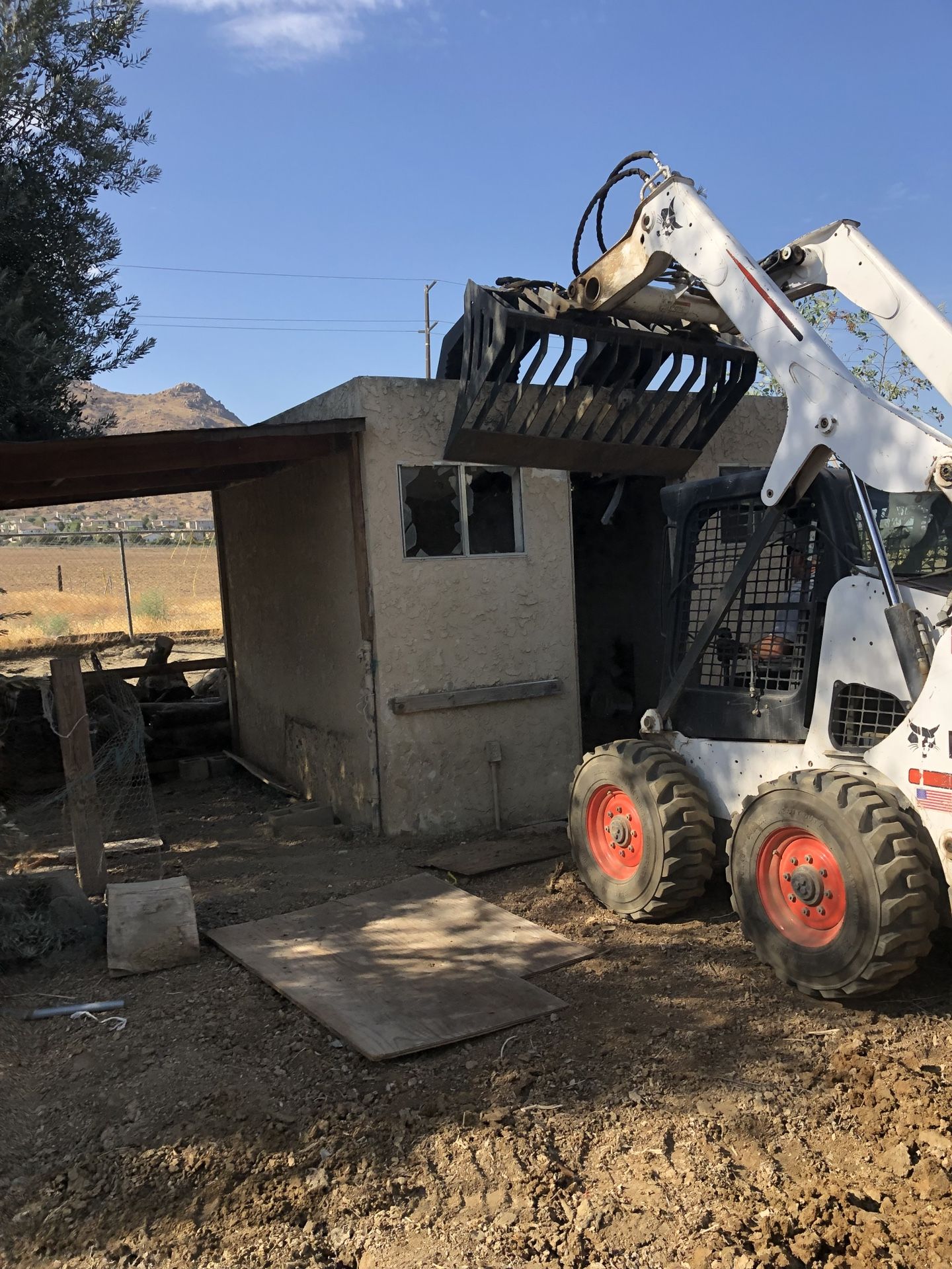 Skid Steer, Kubota, Bobcat, John Deere, Grading, Tractor