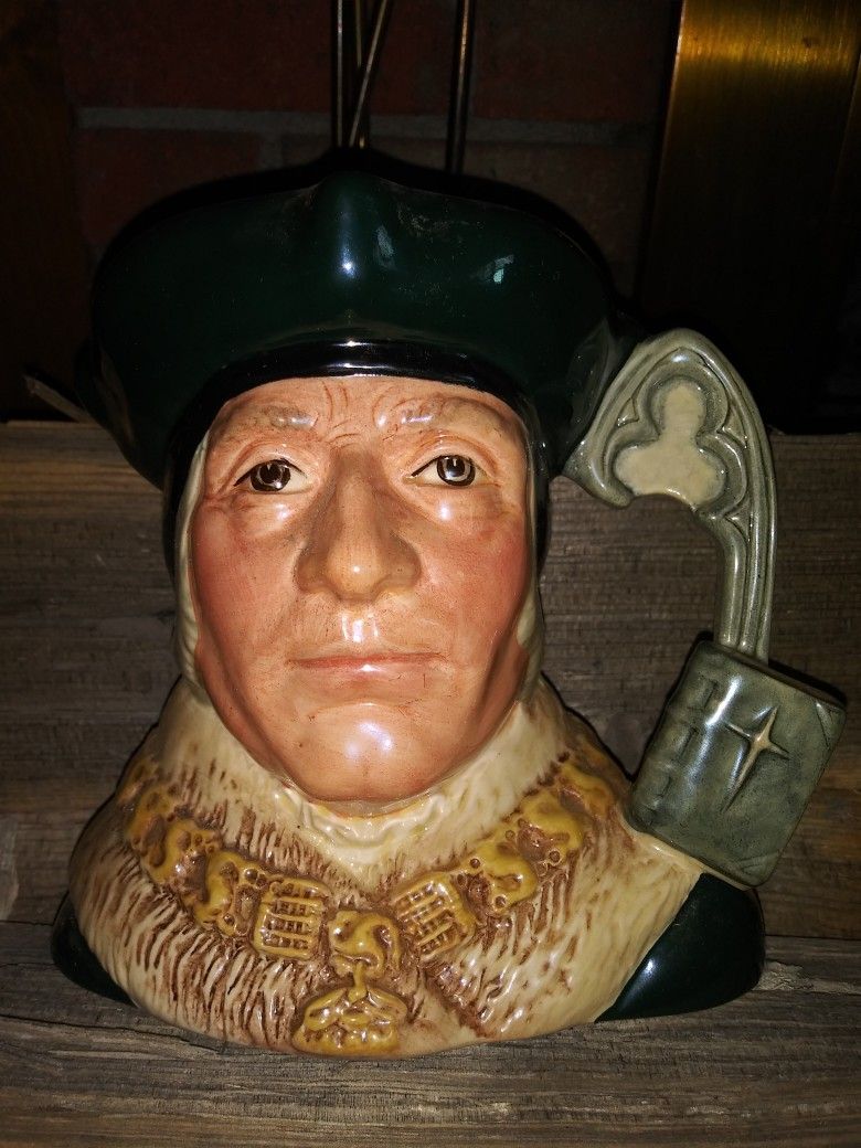 Royal Doulton - Large Toby Jug