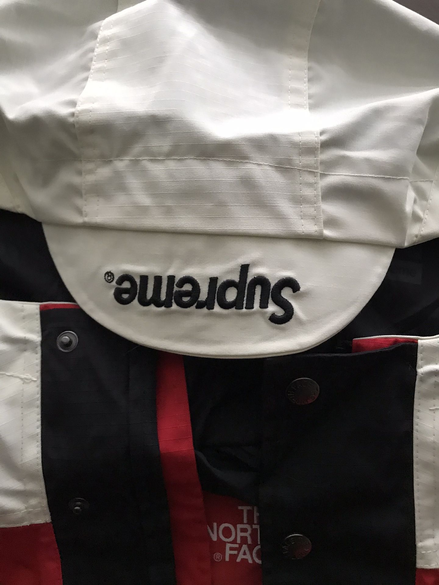 Supreme x Northface Expedition Jacket