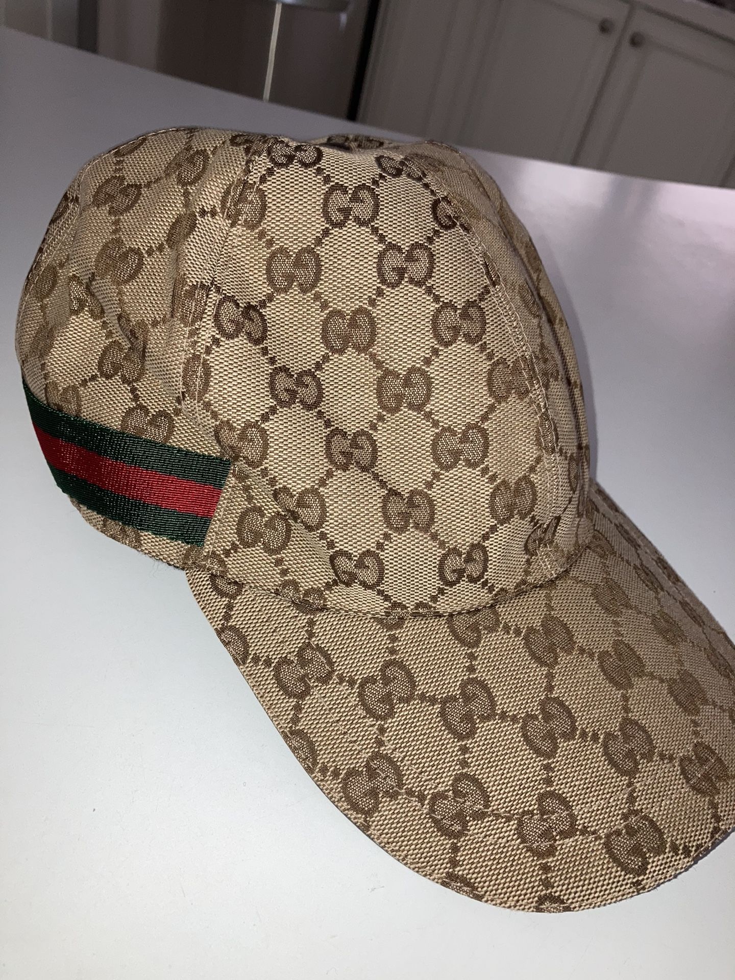 Gucci Hat for Sale in Federal Way, WA - OfferUp