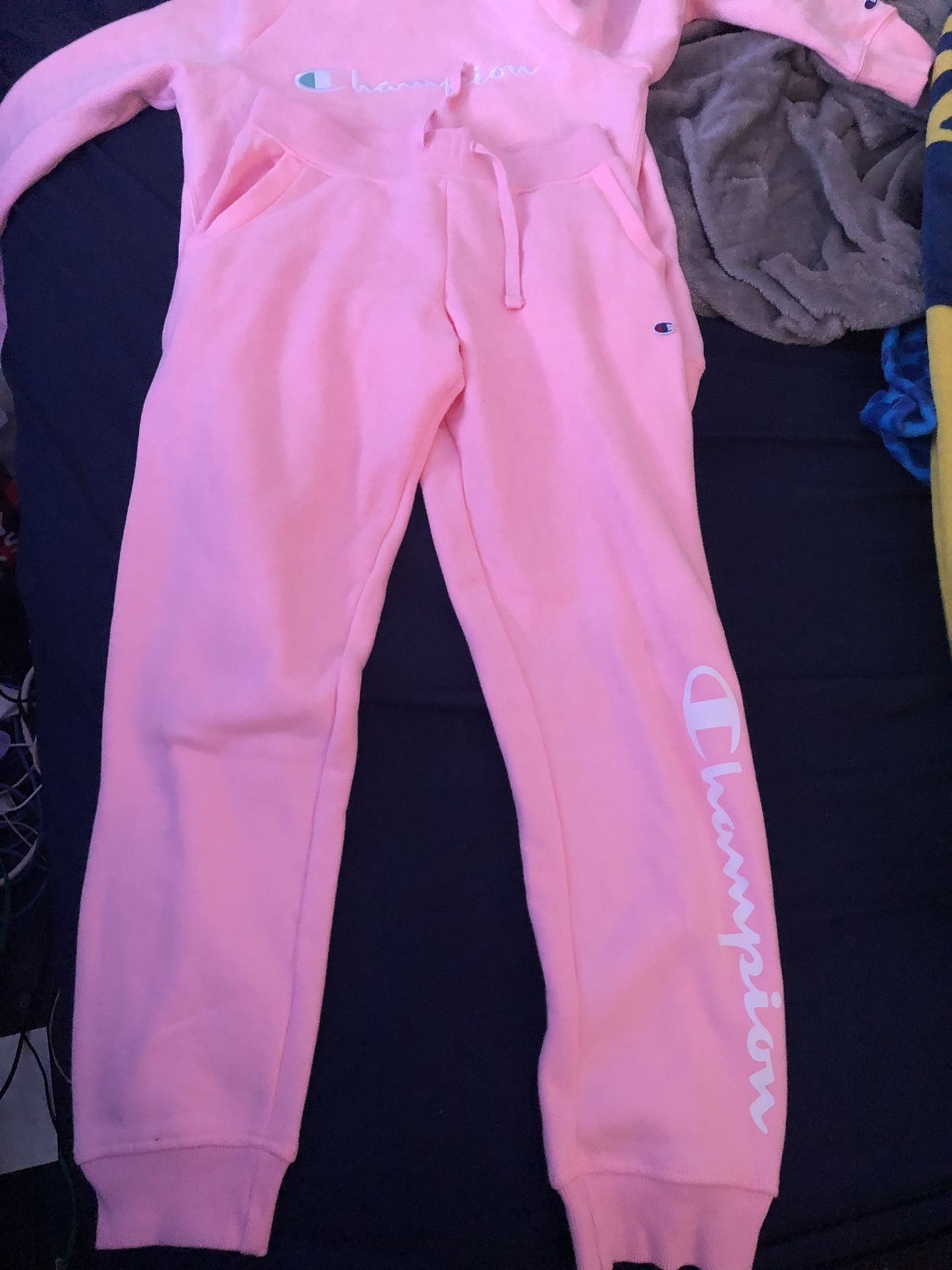 Women Champion Set