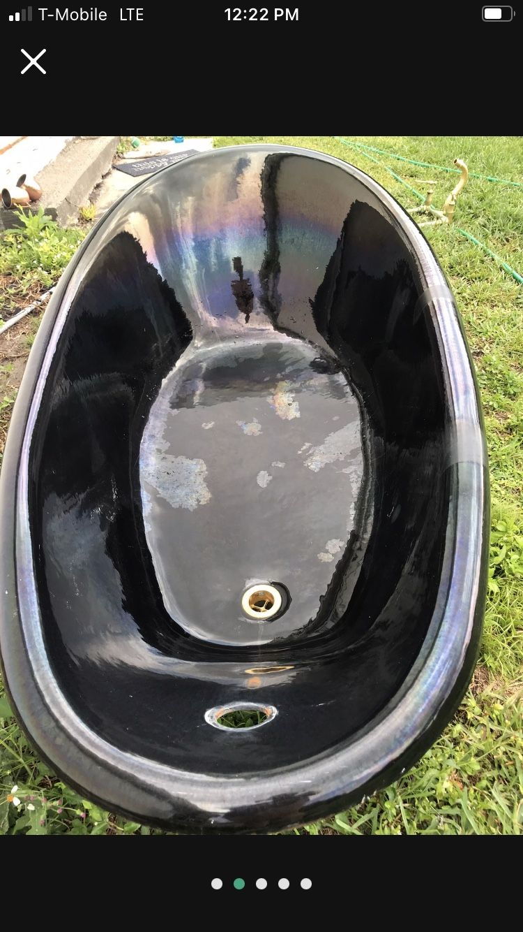 Clawfoot bathtub cast-iron birthday bath celebration by color