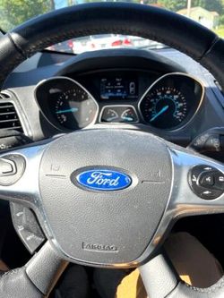 2016 Ford Escape Thumbnail