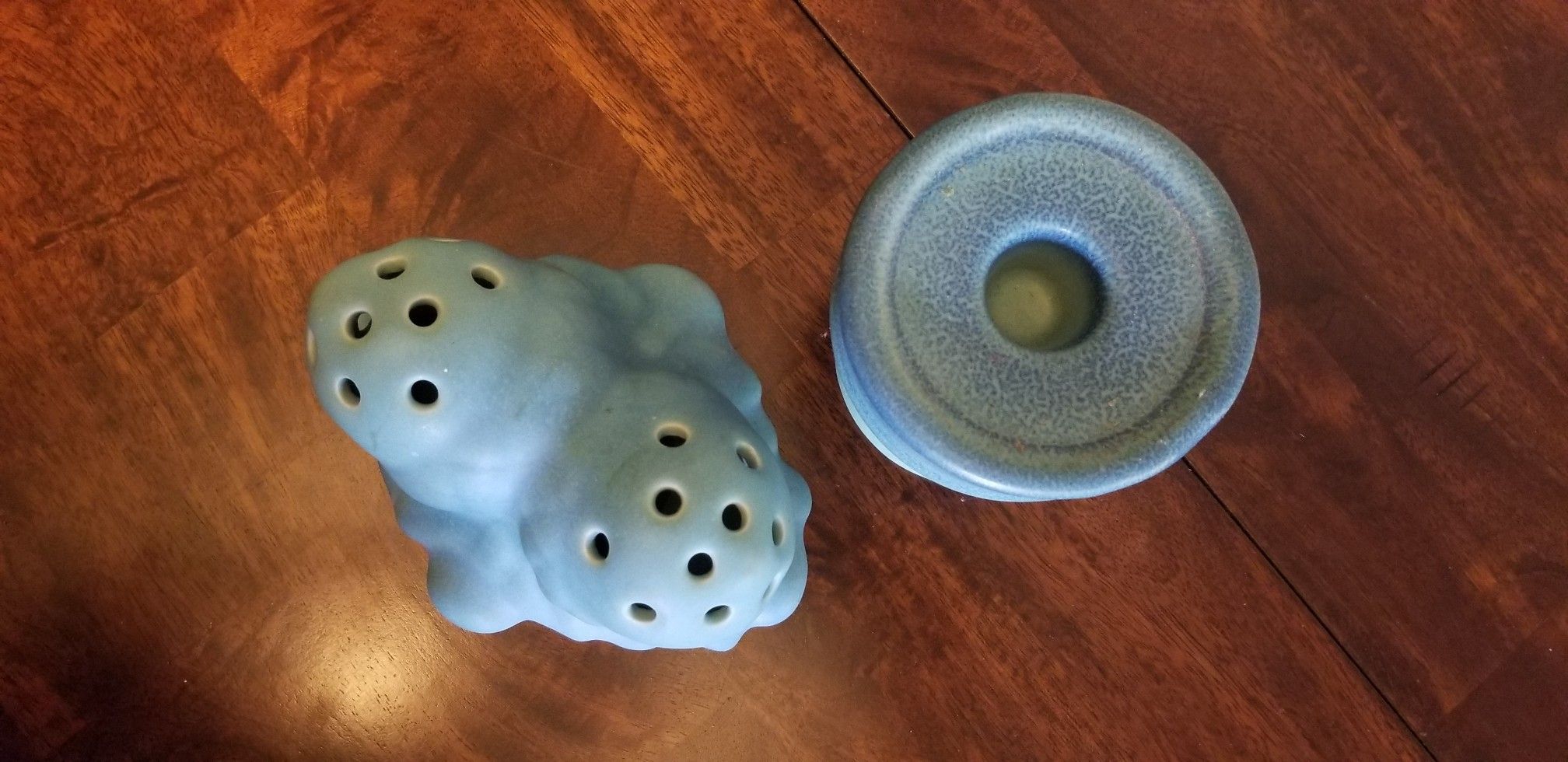 Van Briggle console table bowl with frog