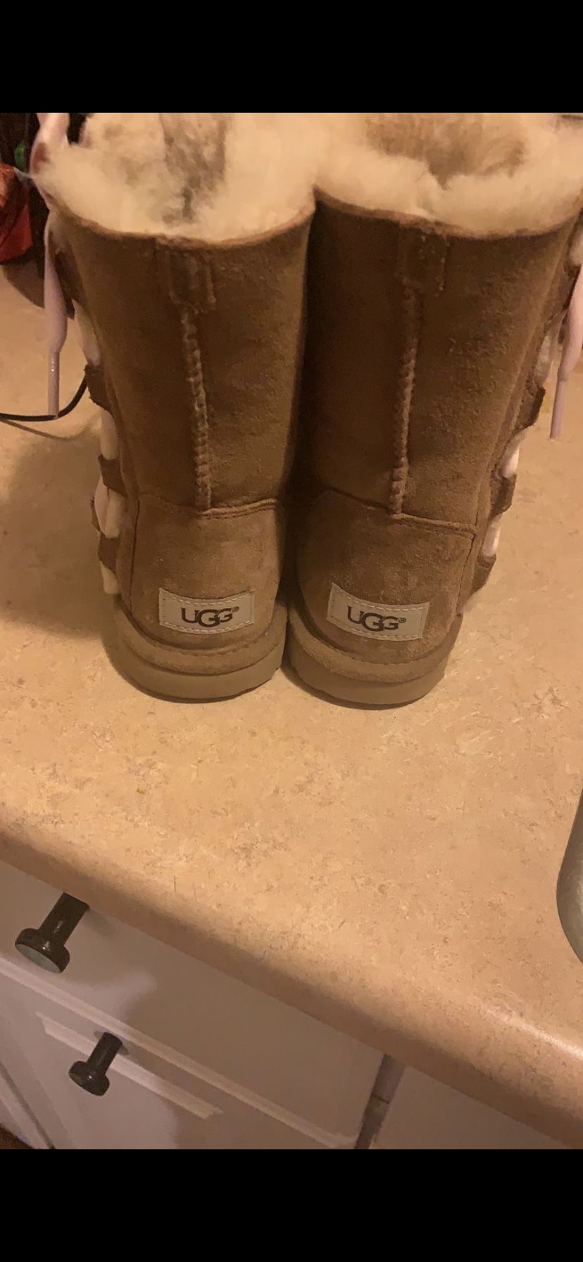 Uggs Boots For Girl Size 2