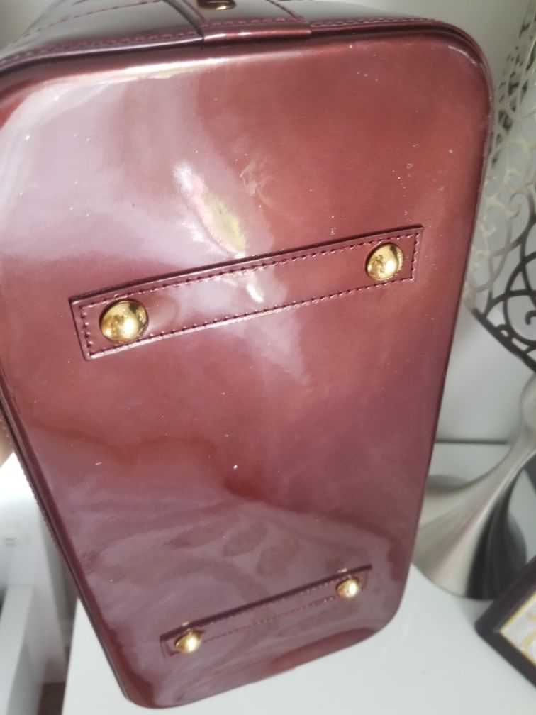 Louis Vuitton GM handbag