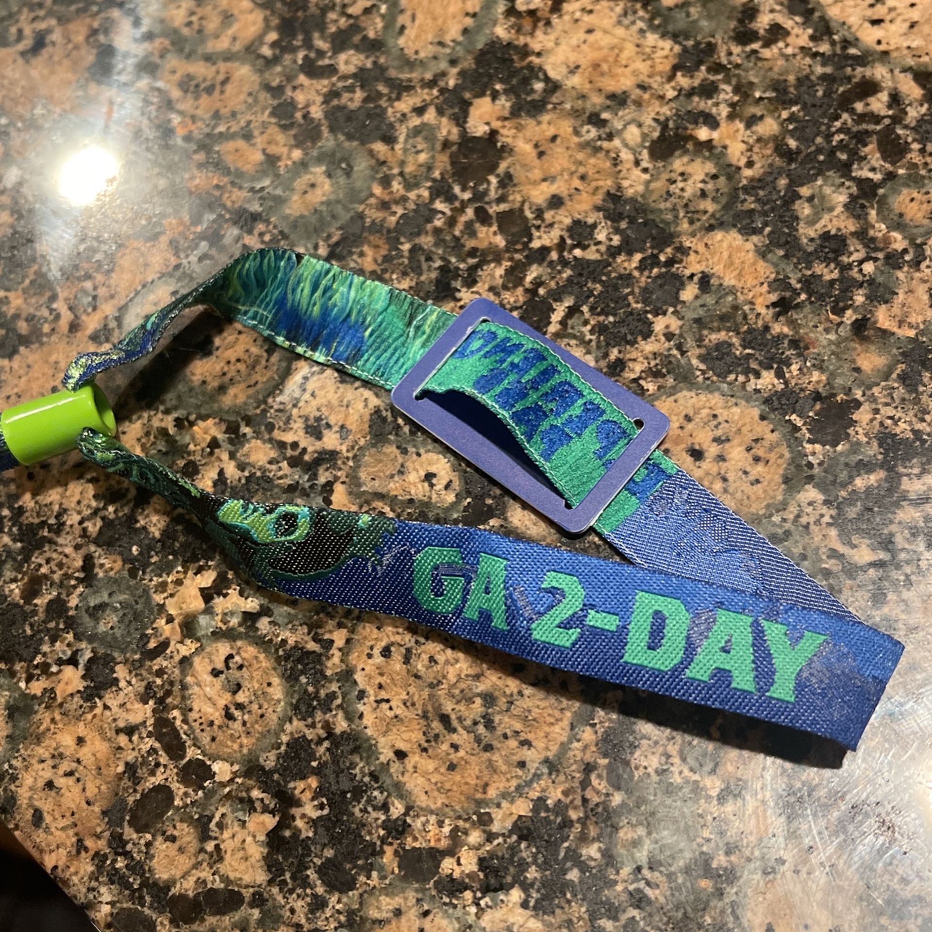 Escape GA Saturday Wristband