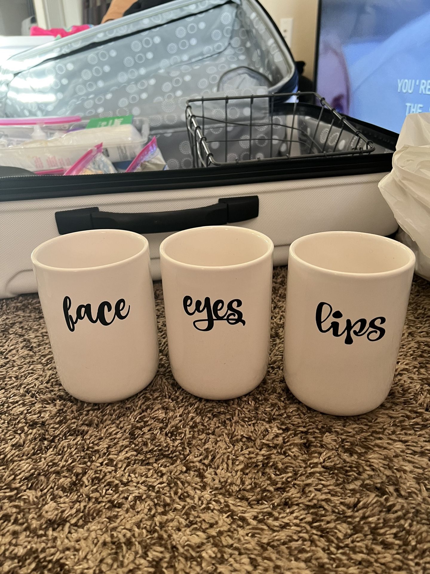 Makeup Holder Cups