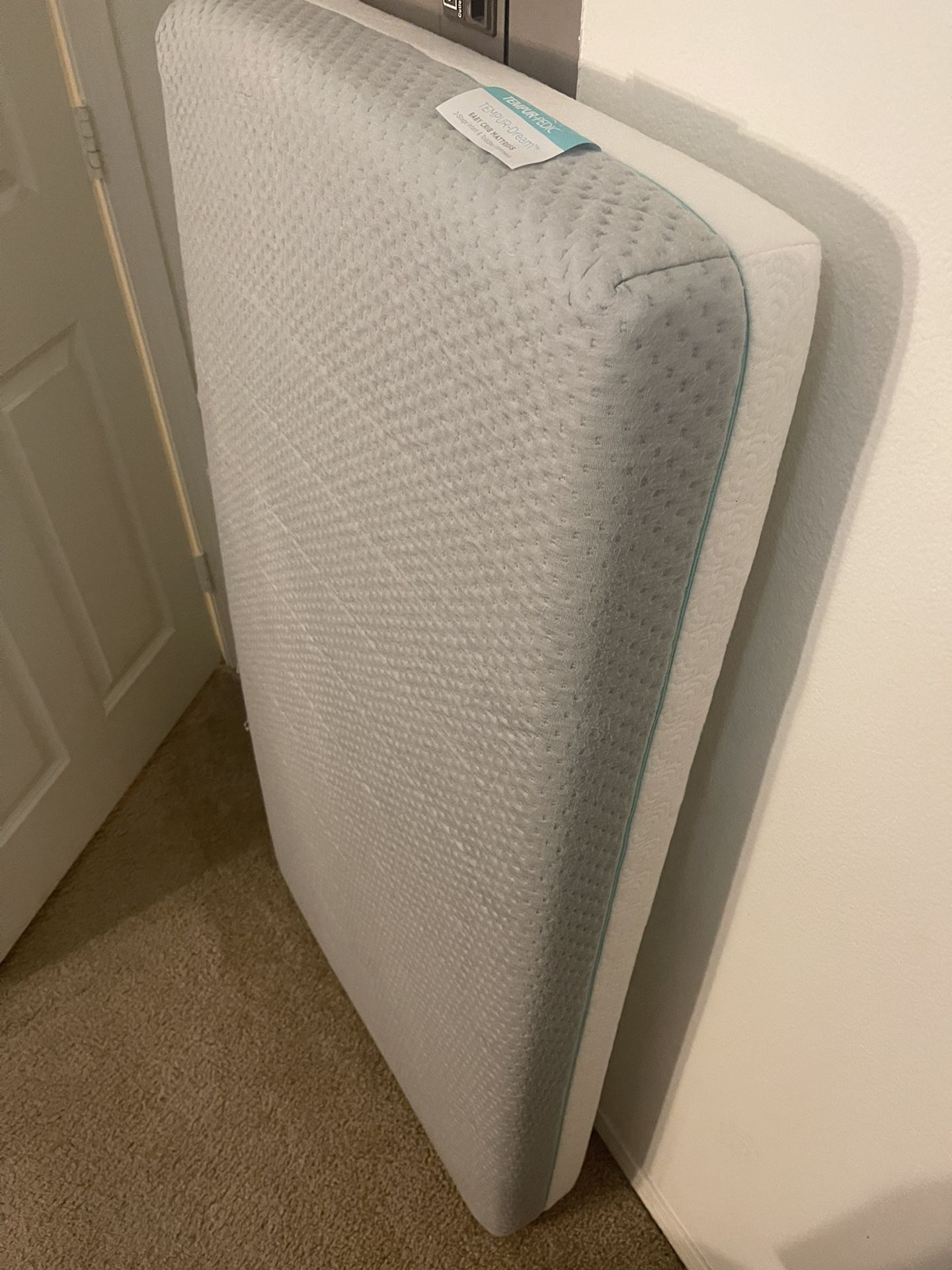 TEMPUR-DREAM 2-STAGE CRIB MATTRESS