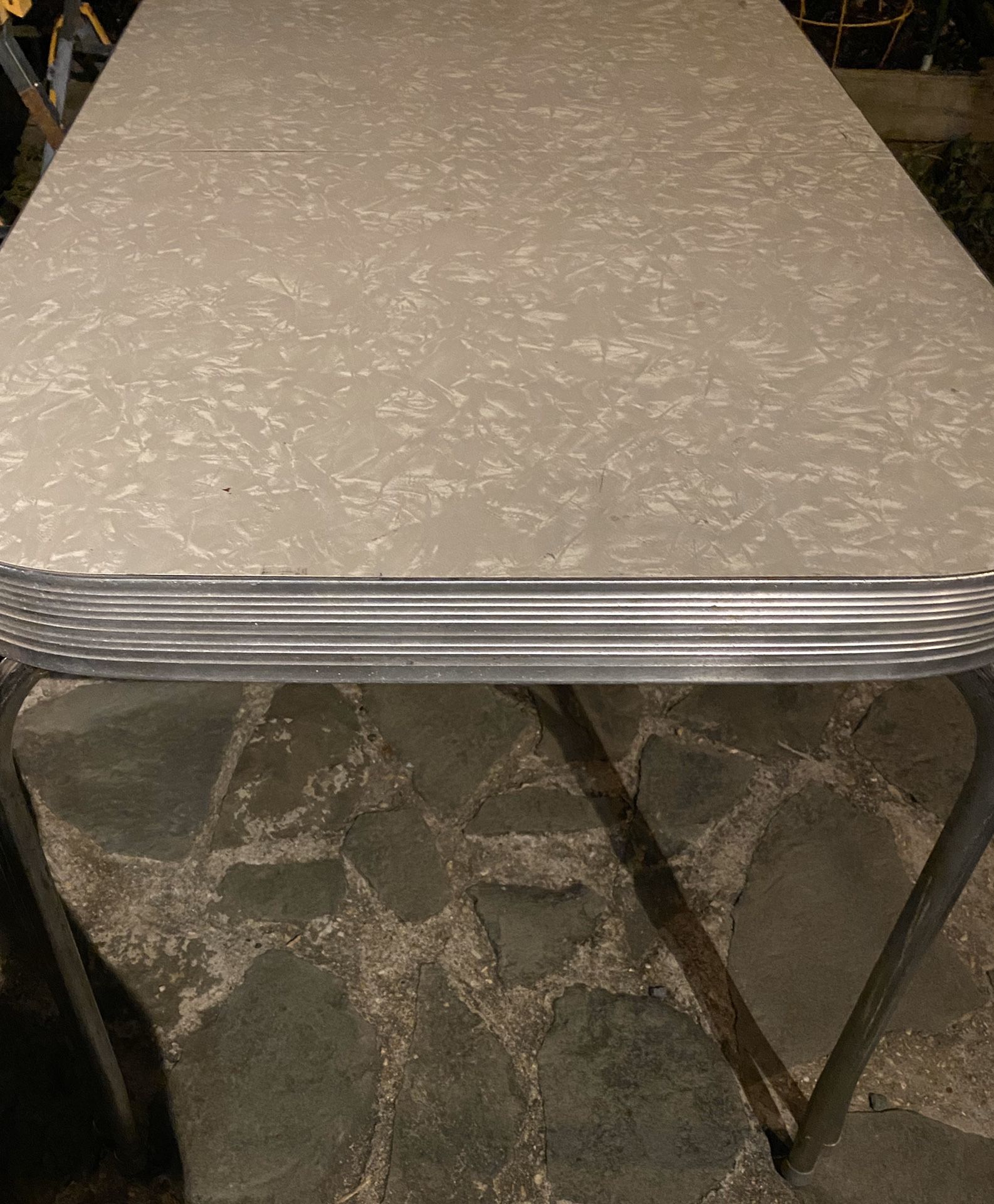 1950s Style Formica Chrome Dinette Kitchen Table