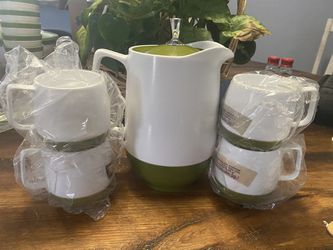  Vtg Thermos Retro Pitcher and 4 cups Insulated Ware King-Seeley USA 8" - avocado.  The 4 cups are still in unopened original packaging. The pitcher a Thumbnail