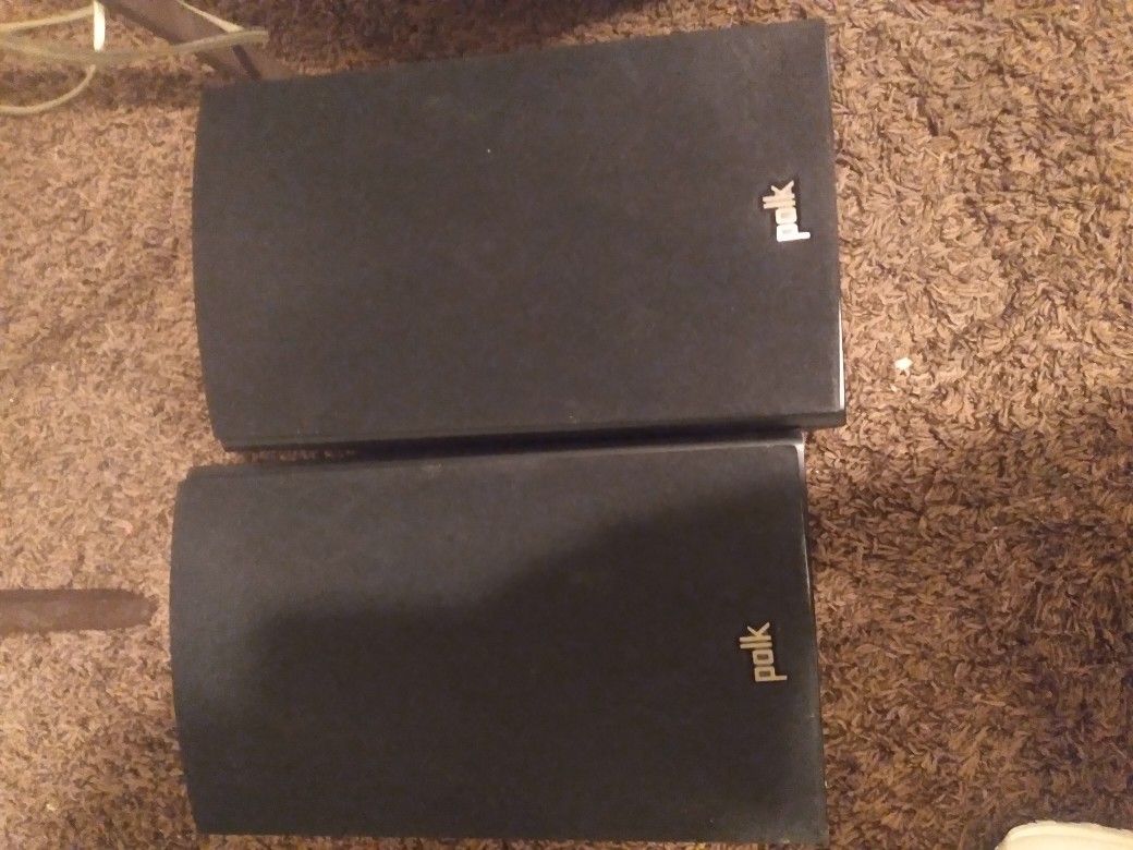 Polk T15 Speakers