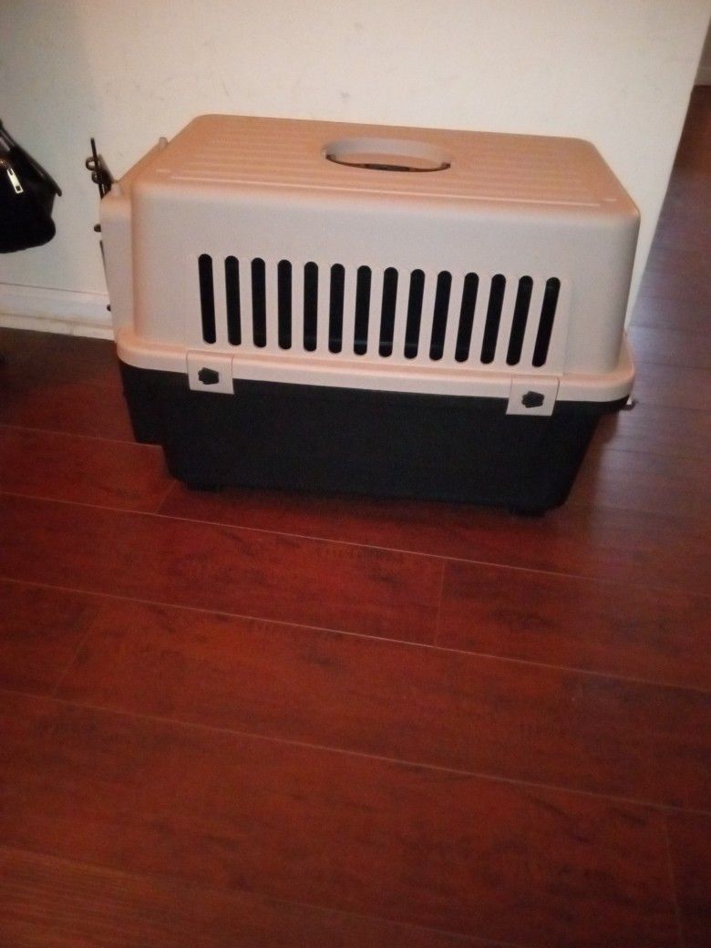 Dog Carrying crate