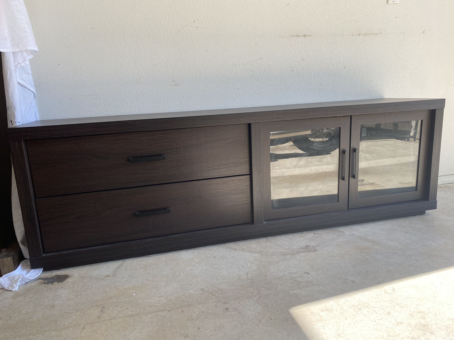 TV stand / Console