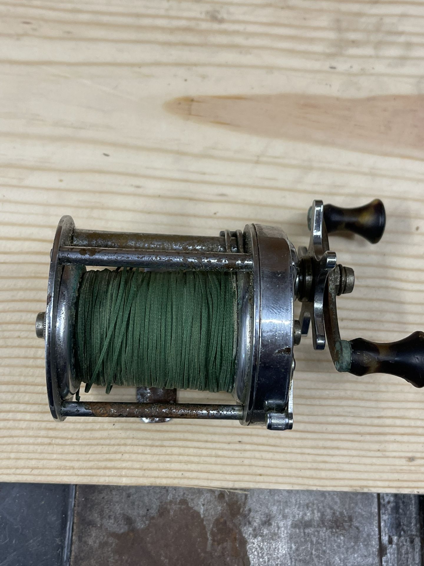 Vintage Fishing Reels (assorted)