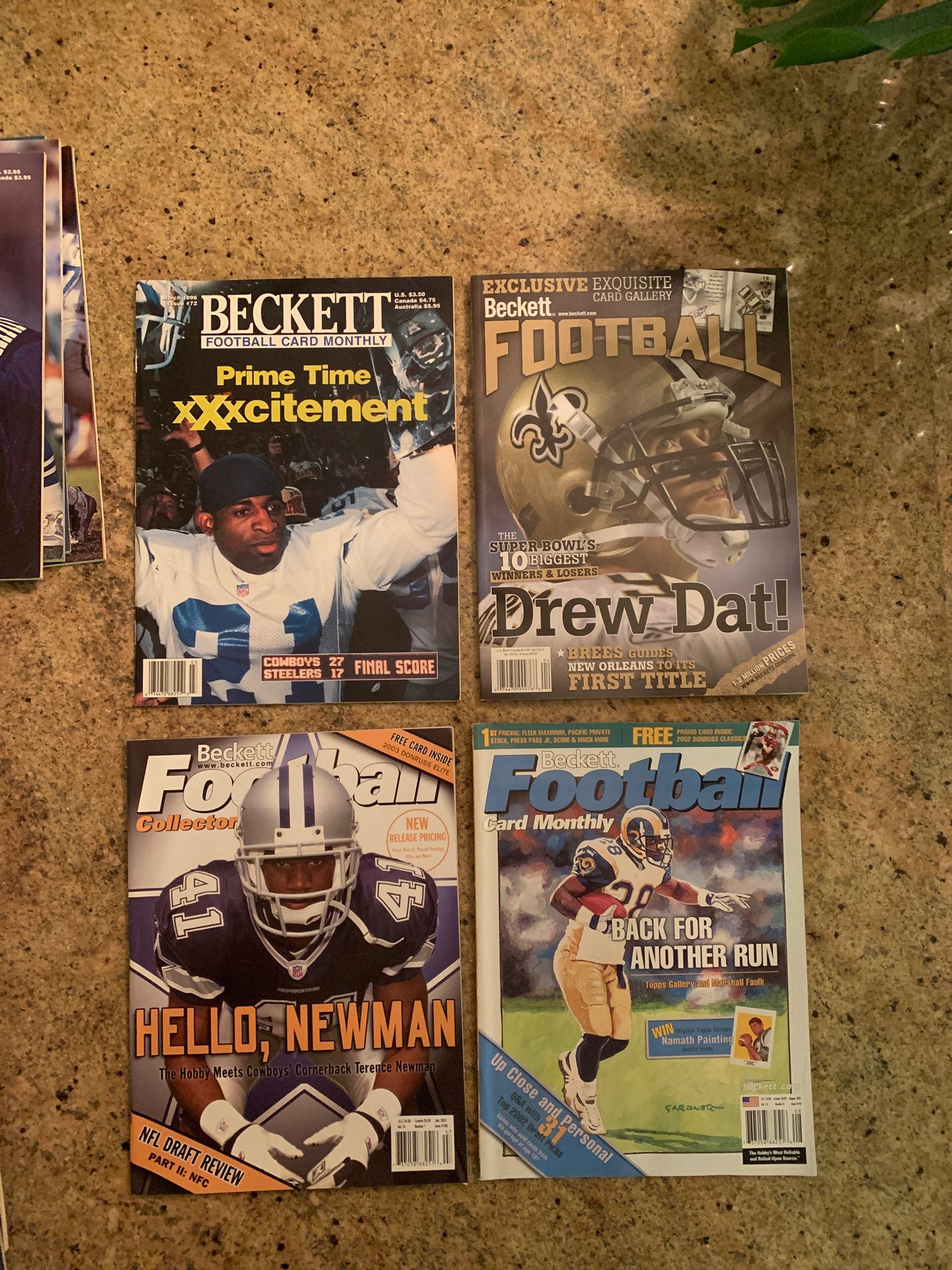 (21) different Beckett Monthly Football Card Magazines 1991 +