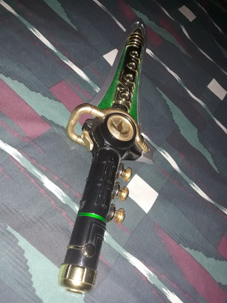 POWER RANGER DRAGON DAGGER