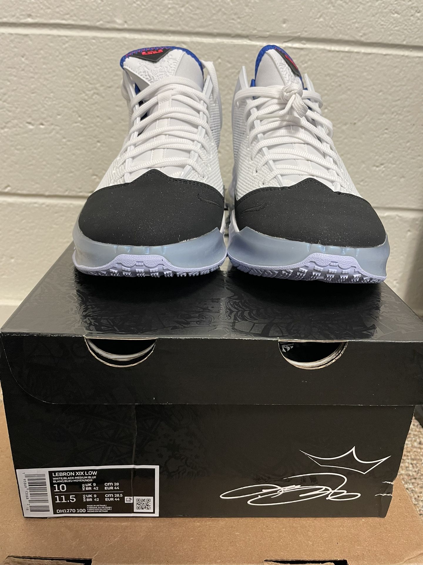 Lebron19 XIX Low Size 10 DS