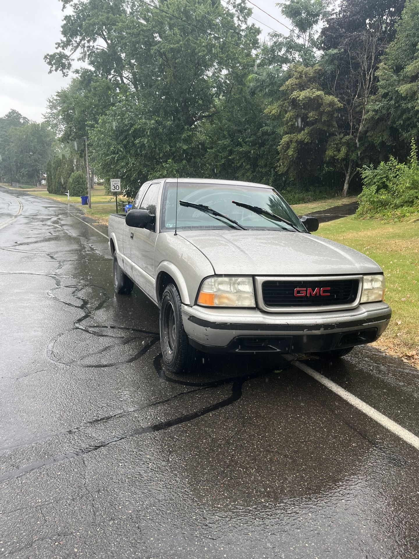 1999 GMC Sonoma for Sale in Vernon Rockvl, CT OfferUp