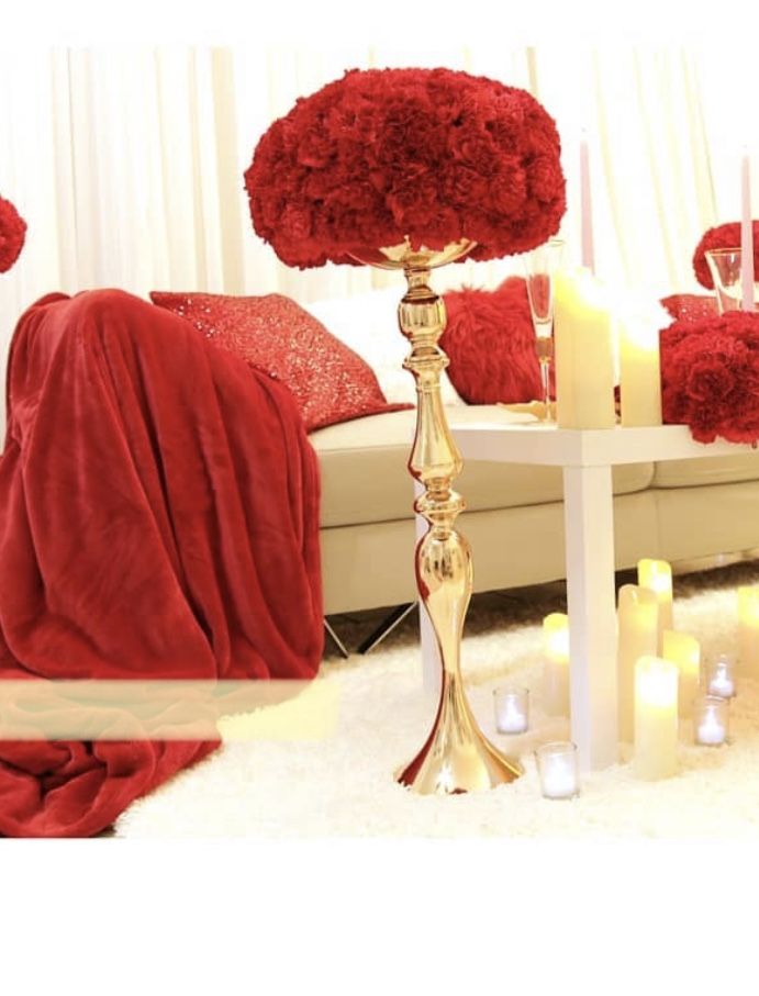 15 Gold Metal Centerpieces