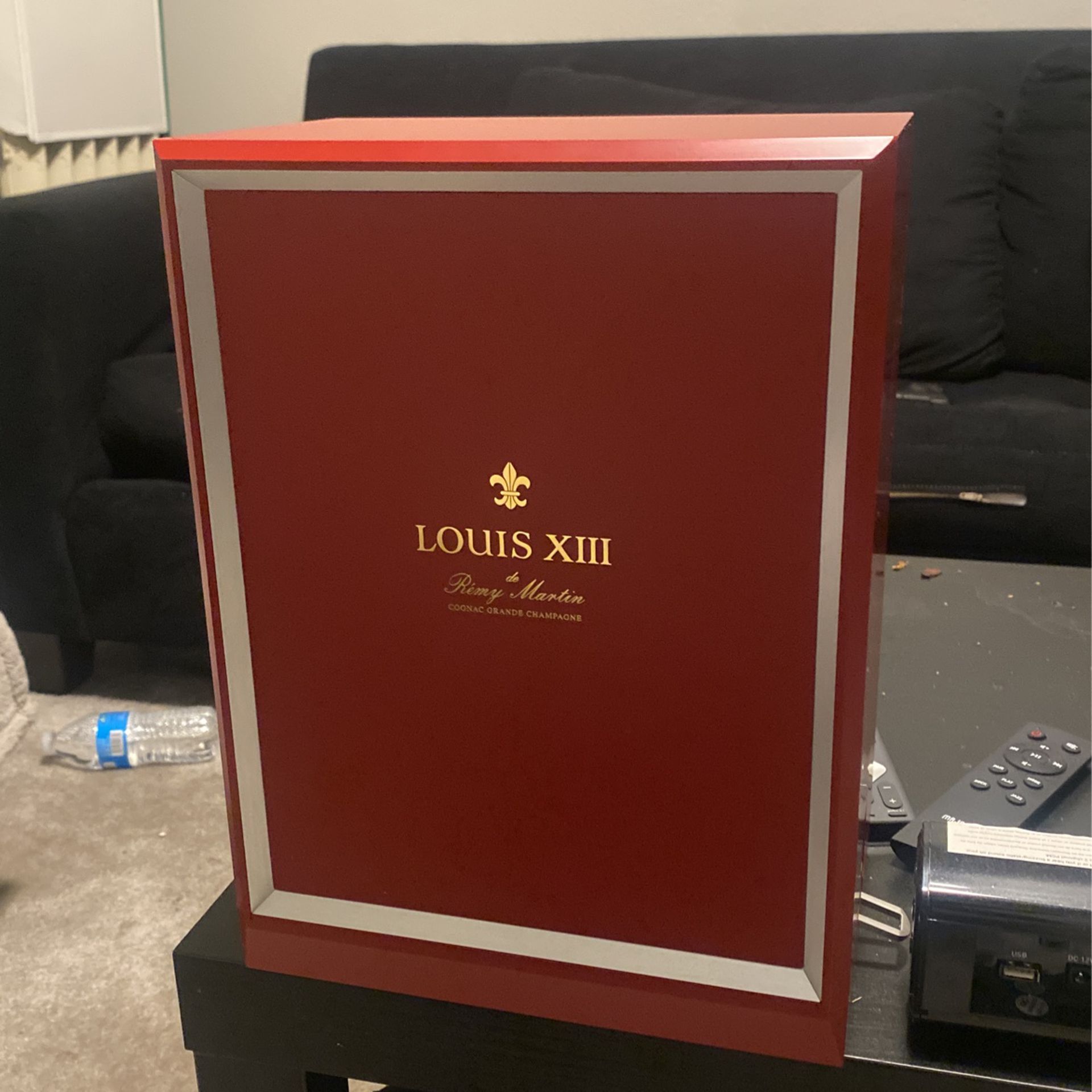 Louis XIII BOX WITH BOOK