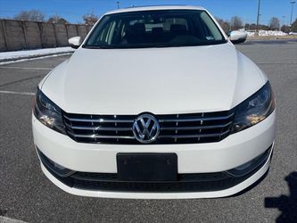 2014 Volkswagen Passat Thumbnail