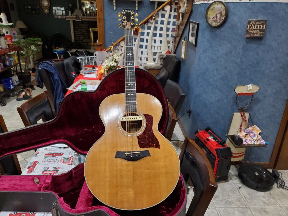 615 Jumbo Taylor.  1997 Excellent Playing  And Excellent  Looking Guitar.  I Bought A New 814 So I Don't Need This One Anymore