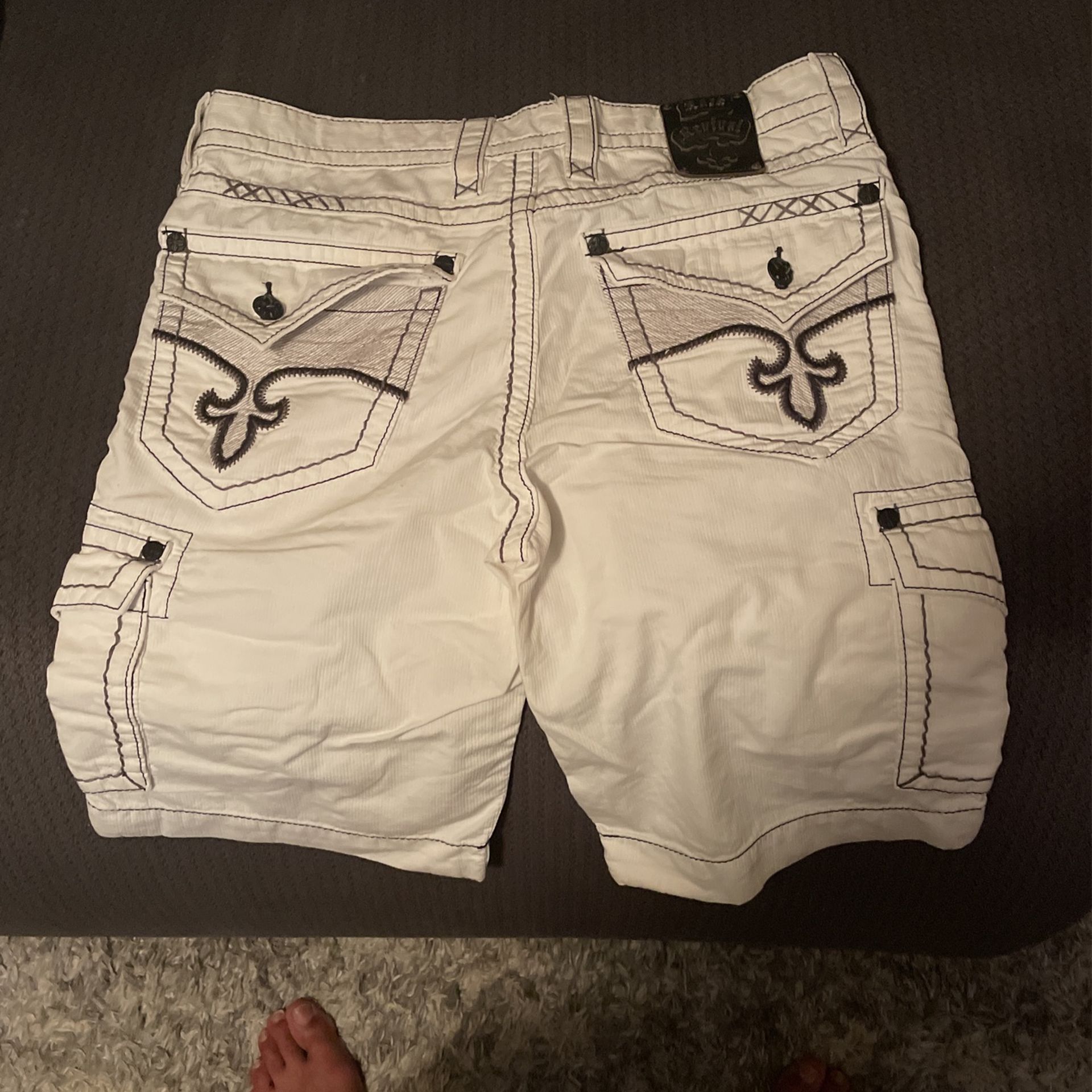 Rock Revival Shorts Sz 33 Mens