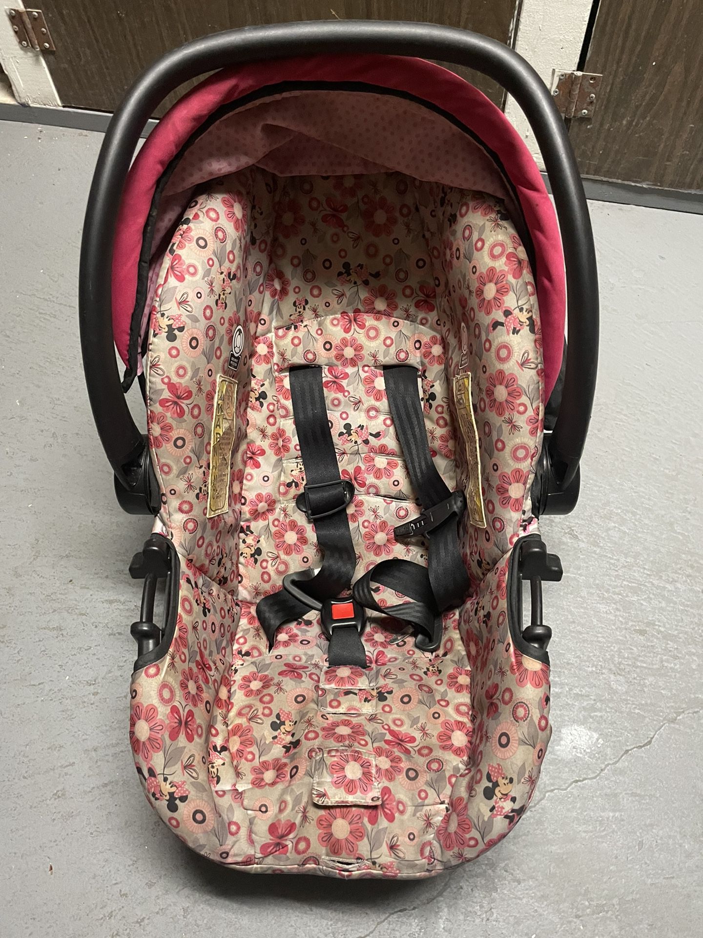 A baby Girl Car seat 