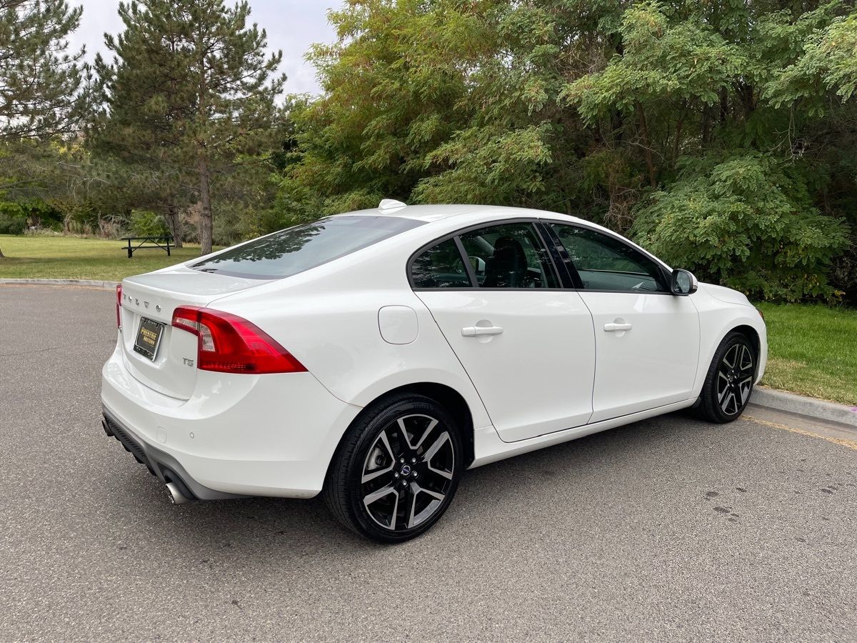 2017 Volvo S60