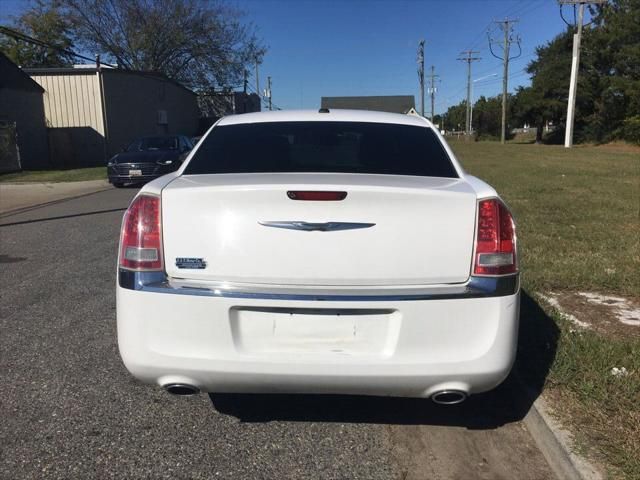 2011 Chrysler 300