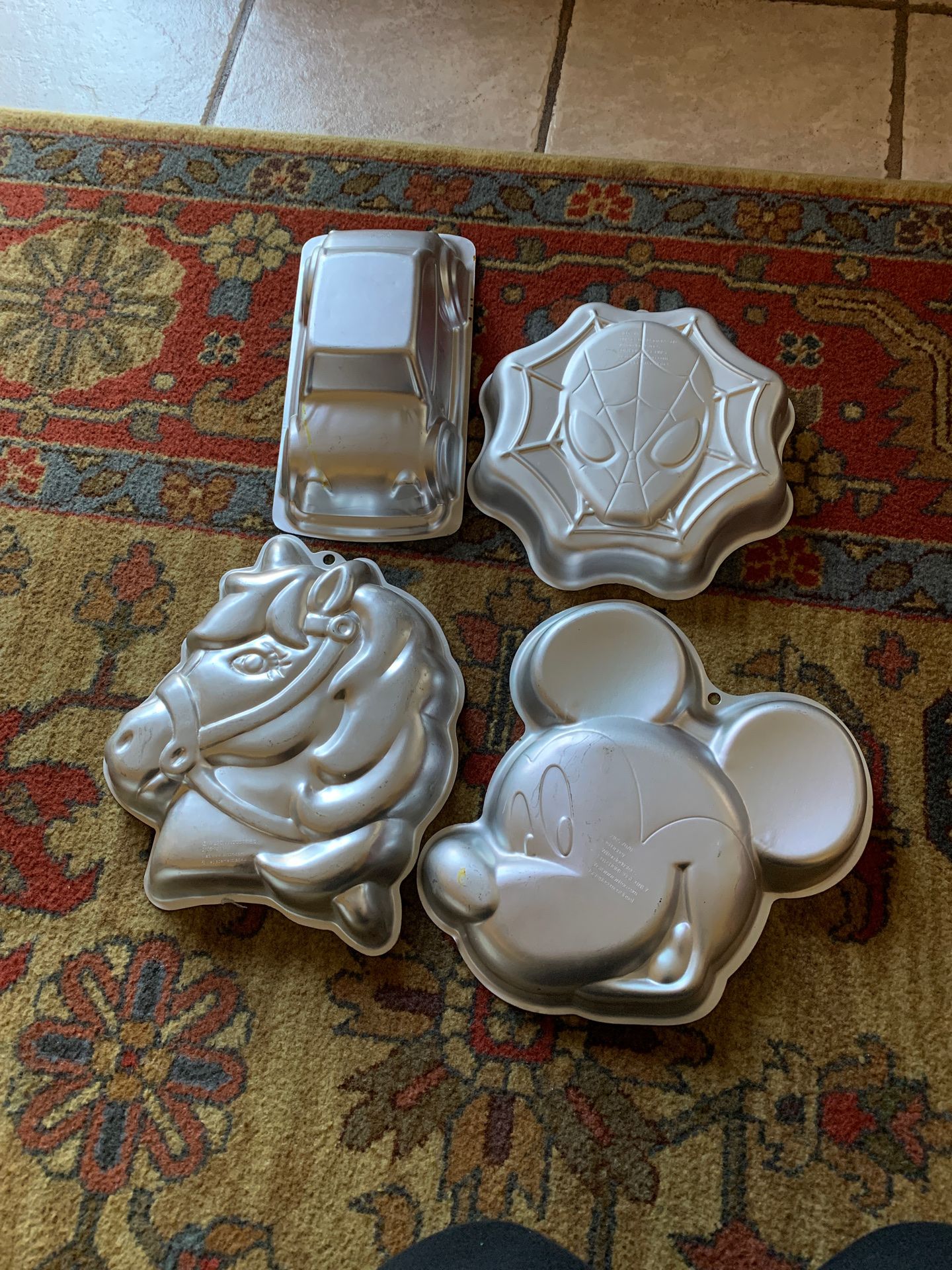 jelly or cake molds